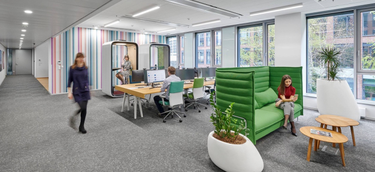 2023-04-sr-careers-bratislava-office-interior-people Large.jpeg